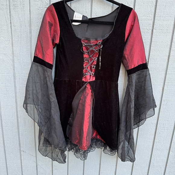 Fun World Tops - Witchy Woman Velvet Tunic Costume